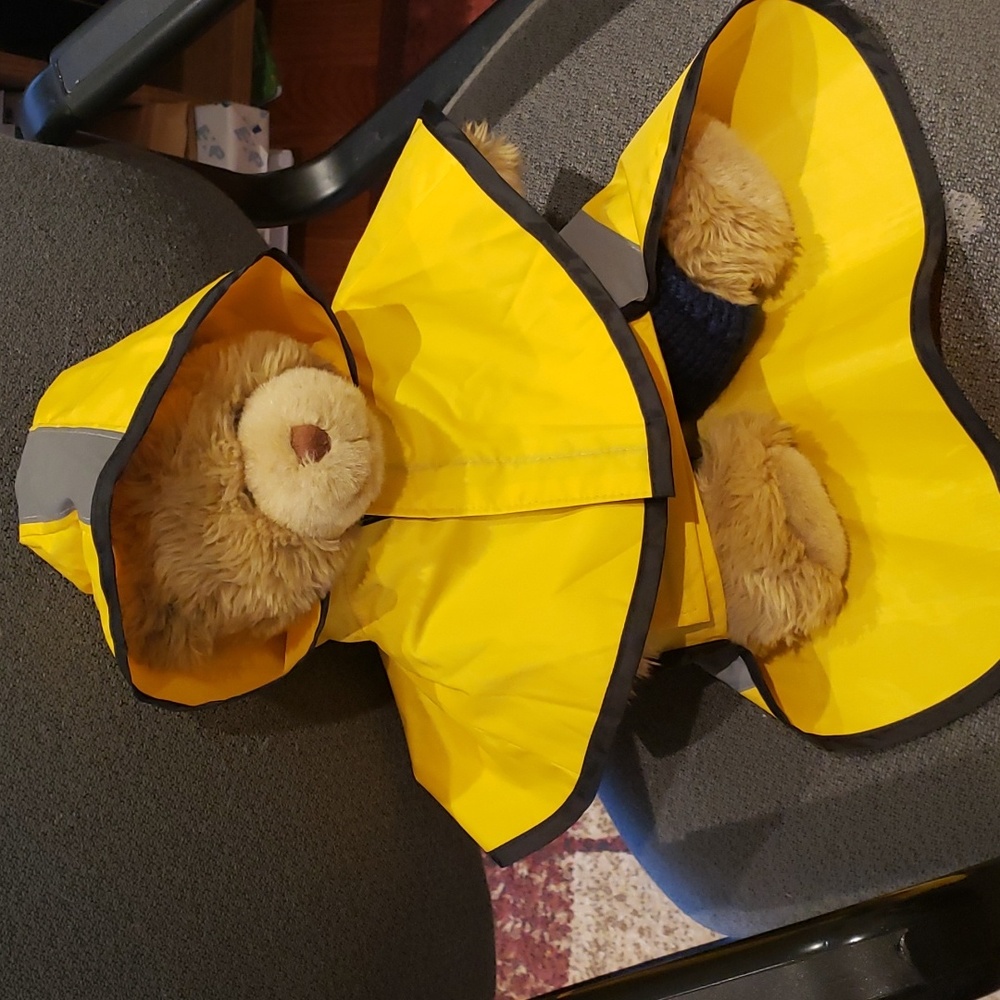 FRISCO Pet rain coat, size M, nwt